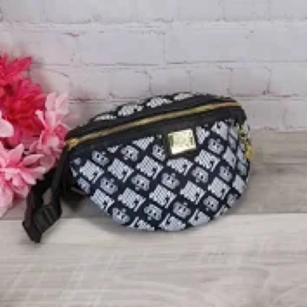 NWT Juicy Fany pack